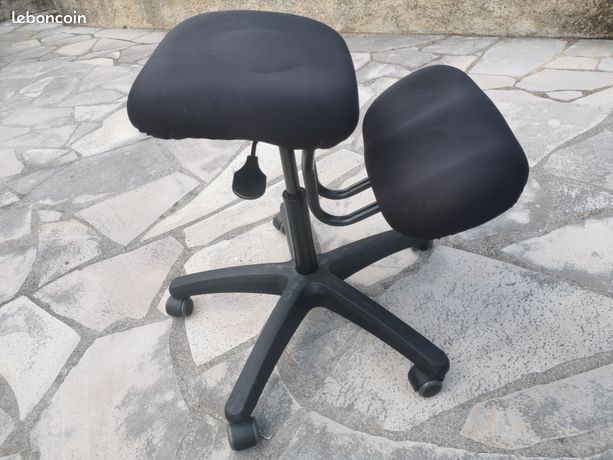 Chaise assis à genoux ergonomique
