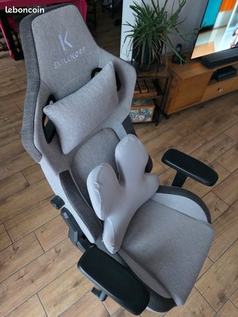 Chaise bureau gaming skillcorp neuf ultra confort