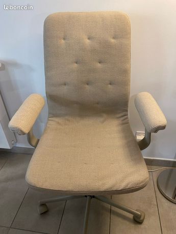 Chaise de bureau à roulettes IKEA