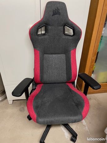 Chaise de bureau gaming CORSAIR à prix sacrifé au lieu de