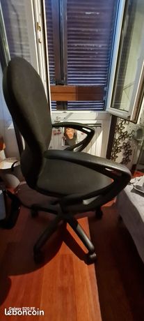 Chaise de bureau reglable