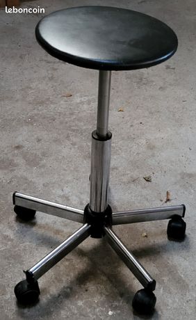 Chaise de coiffeurse pour salon de coiffure