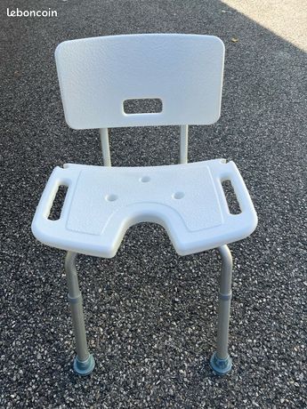 Chaise de douche NEW BORA 4 pieds réglables