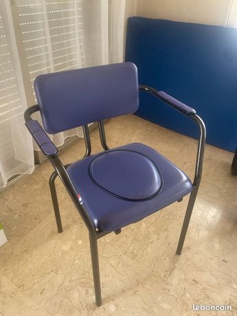 Chaise de toilette