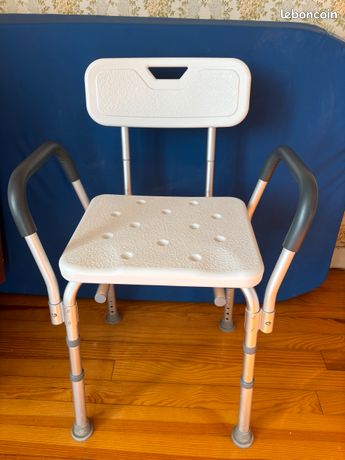 Chaise médicale blanche