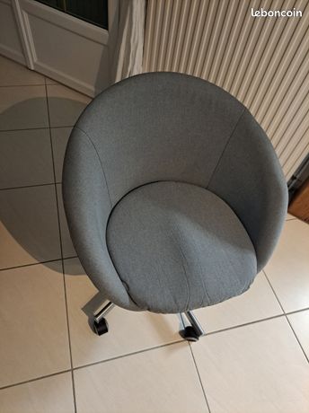 Chaise pivotante ikea SKRUVSTA