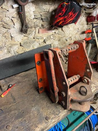 Chape dattelage Renault