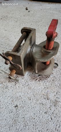 Chape d'attelage tracteur