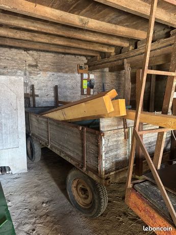 Char à foin/bois