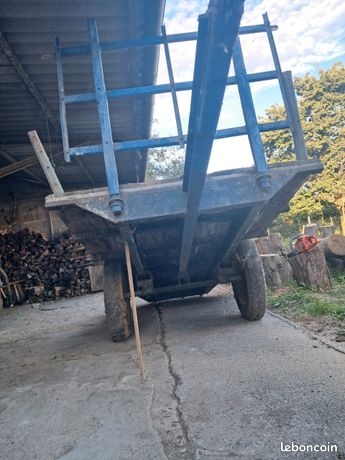 Char charrette remorque agricole