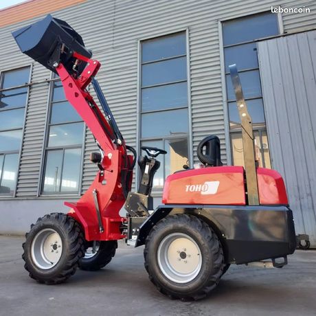 Chargeur articulé capacité 1000 kg moteur kubota