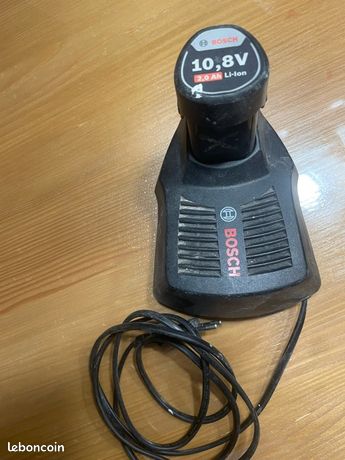 Chargeur avec accu bosch