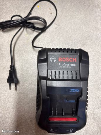Chargeur batterie bosch pro 1880