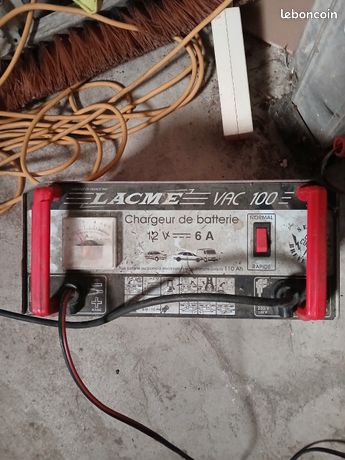 Chargeur de batterie LACME 6V Envoi possible Poignée gauche à recoller