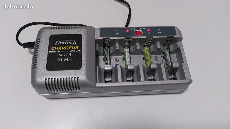 Chargeur de piles universel Ni-Mh et Ni-Cd