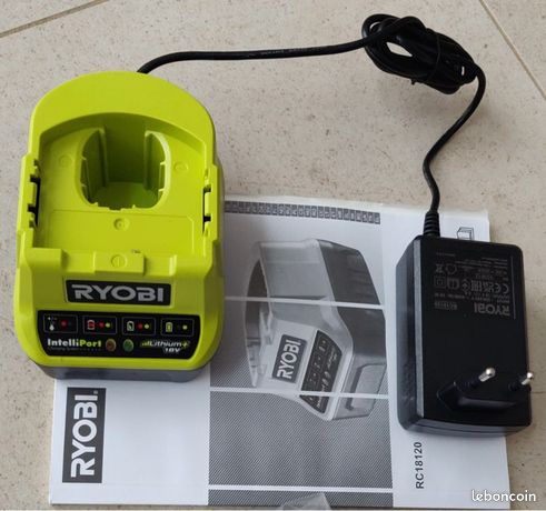 Chargeur rapide 60w Ryobi neuf