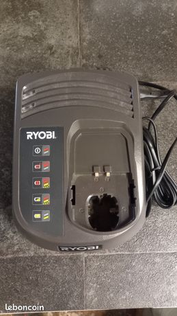Chargeur ryobi