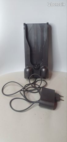 Chargeur batterie Dyson V11 avec sa base