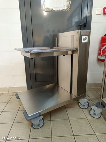 Chariot à plateaux Auptinov