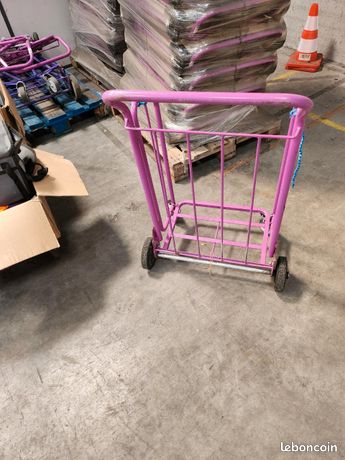 Chariot à roulettes