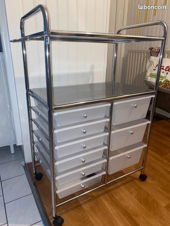 Chariot de rangement à roulettes