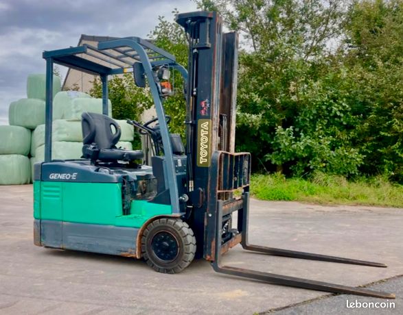 Chariot élévateur électrique Toyota D-7FBE15 -2007