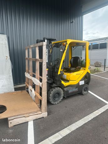 Chariot élévateur komat’su