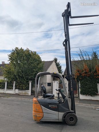 Chariot elevateur Still rx 50 -15 triplex 1.5 tonnes