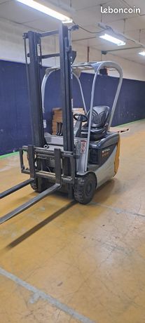 Chariot élévateur STILL RX50-13