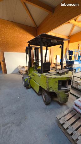 Chariot frontal CLARK