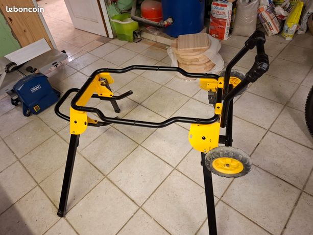 Chariot scie sur table deewalt