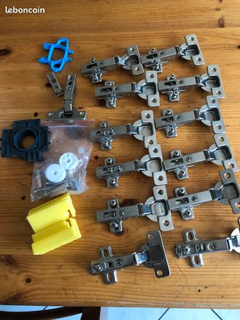 Charnières porte placard cuisine salle de bain