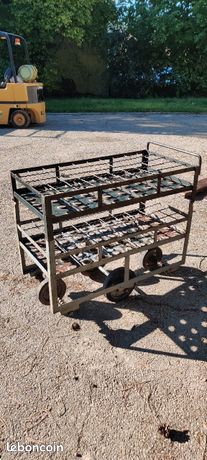 Charriot à bouteilles de champagne