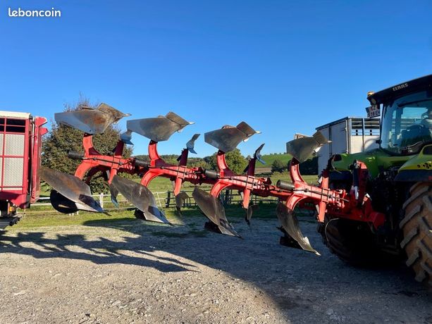 Charrue 4 corps