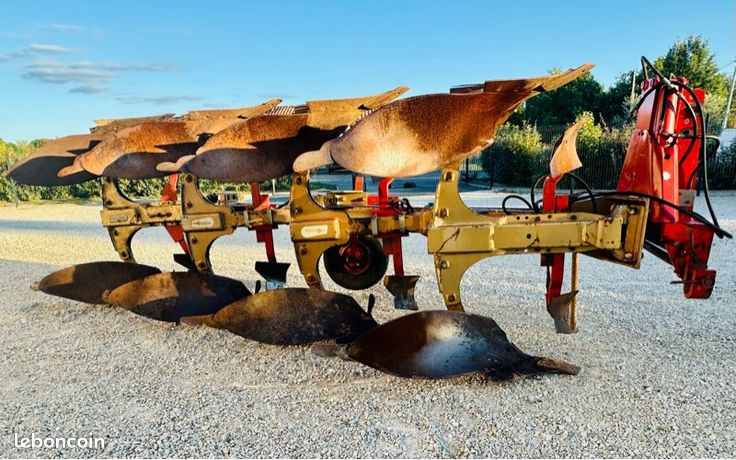 Charrue Goizin 4 corps réversible