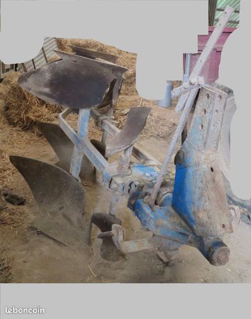 Charrue Huard HB1 réversible 2 socs