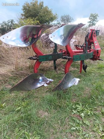 Charrue kverneland