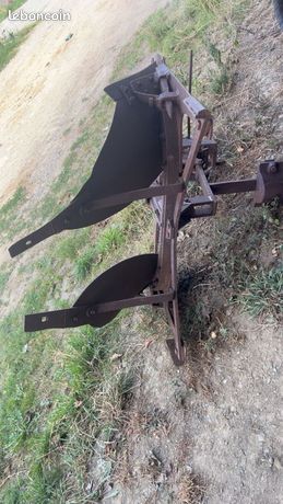 Charrue micro tracteur