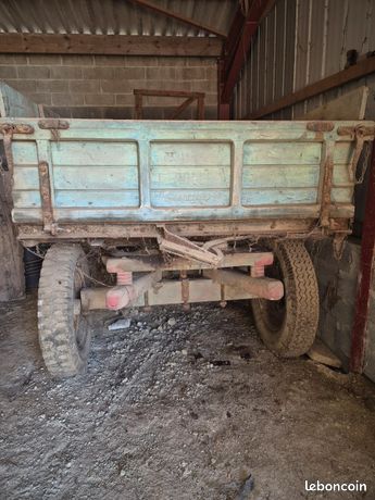 Chartiot/remorque ancien