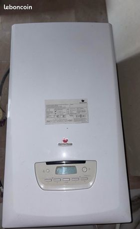Chaudière À Condensation Saunier Duval F25 Et Son Thermostat E7RB EXACONTROL