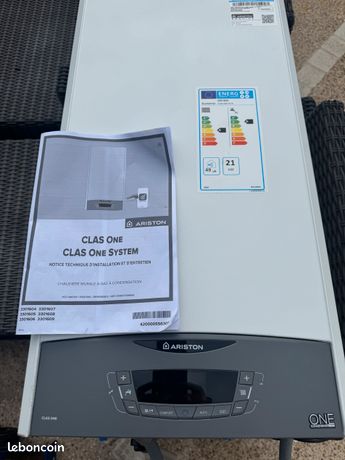 Chaudière murale gaz ARISTON 3301604 à condensation