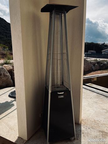 Chauffage de Terrasse à Gaz Pyramide - Effet Flamme Visible