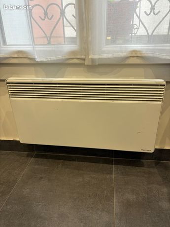 Chauffage électrique format plinthe