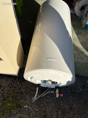 Chauffe-eau 200L avec pied