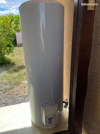 Chauffe eau triphasé 300L