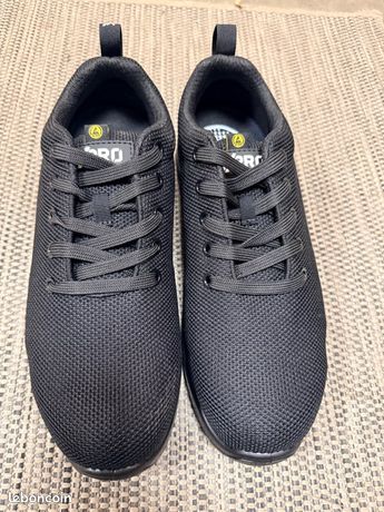 Chaussure de sécurité T43