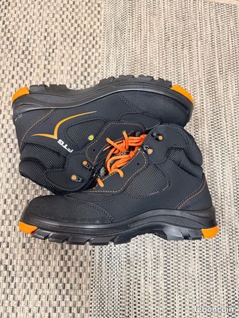 Chaussure de sécurité T43