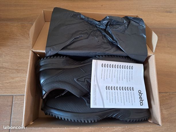 Chaussures de sécurité neuves ABEBA taille 43