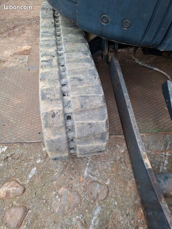 Chenille mini pelle Yanmar vio35