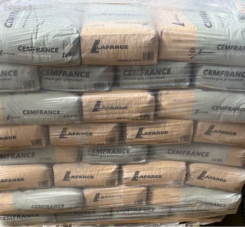 Ciment Lafarge sacs de 25 kgs
